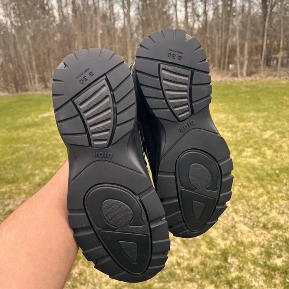 Dior Men's Black Trainers - Picture 3 of 5